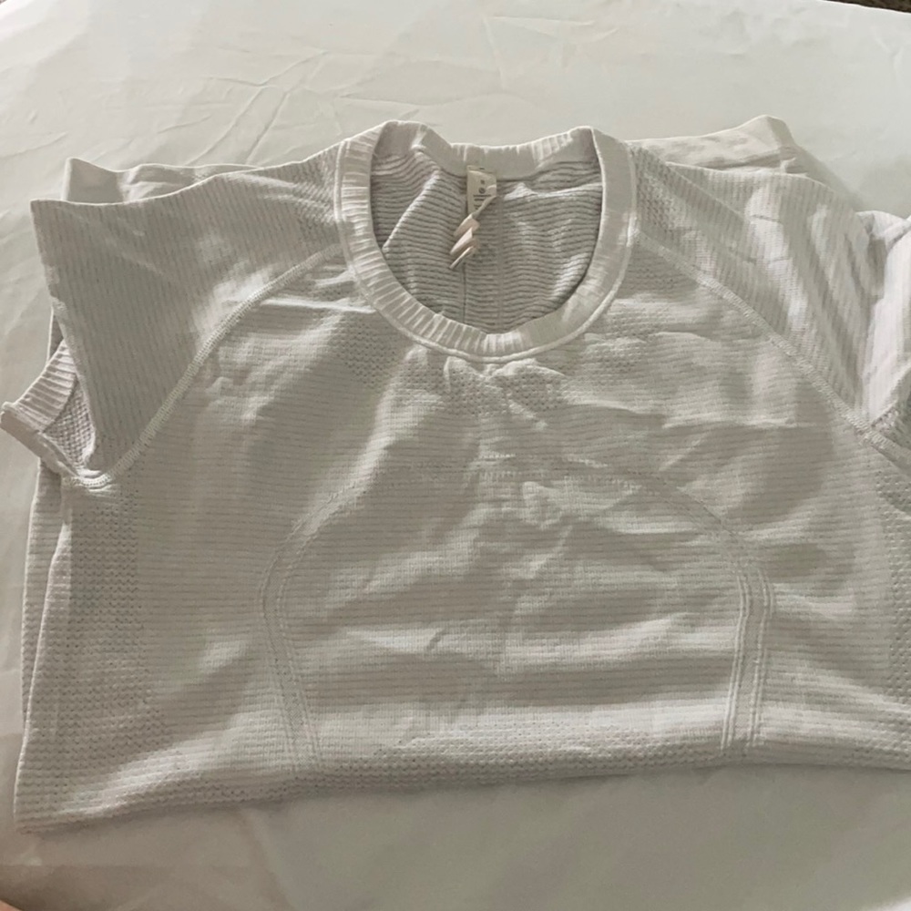 Lululemon shirt